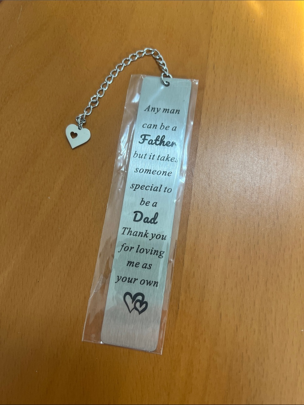 New Silver Metal Bookmark with Heart Charm - 'Dad' Sentiment